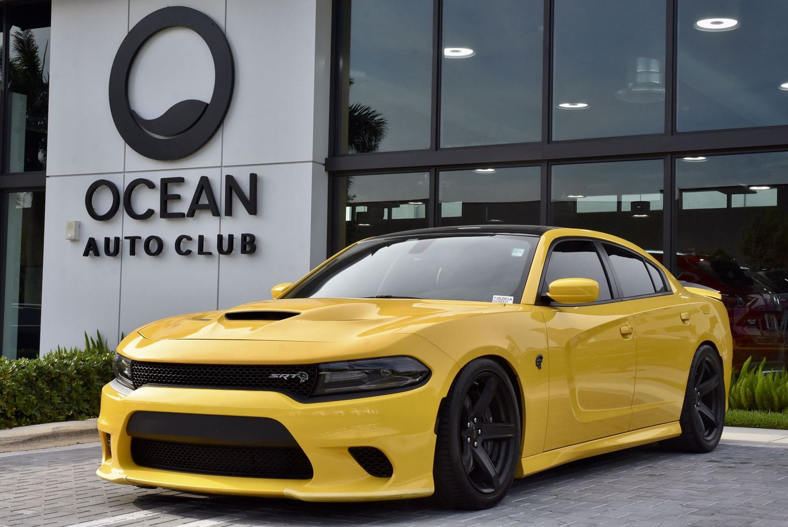 dodge hellcat sedan